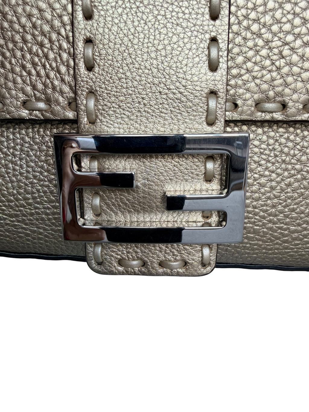 Fendi Baguette Selleria - Gold Leather