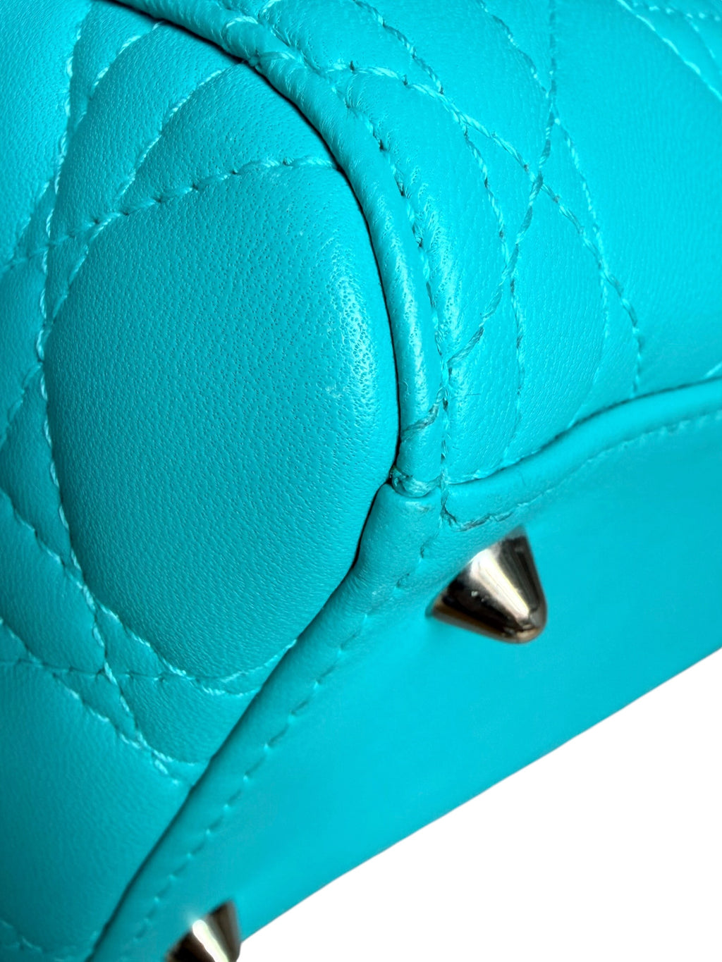 Dior Medium Lady Dior in Tiffany Blue
