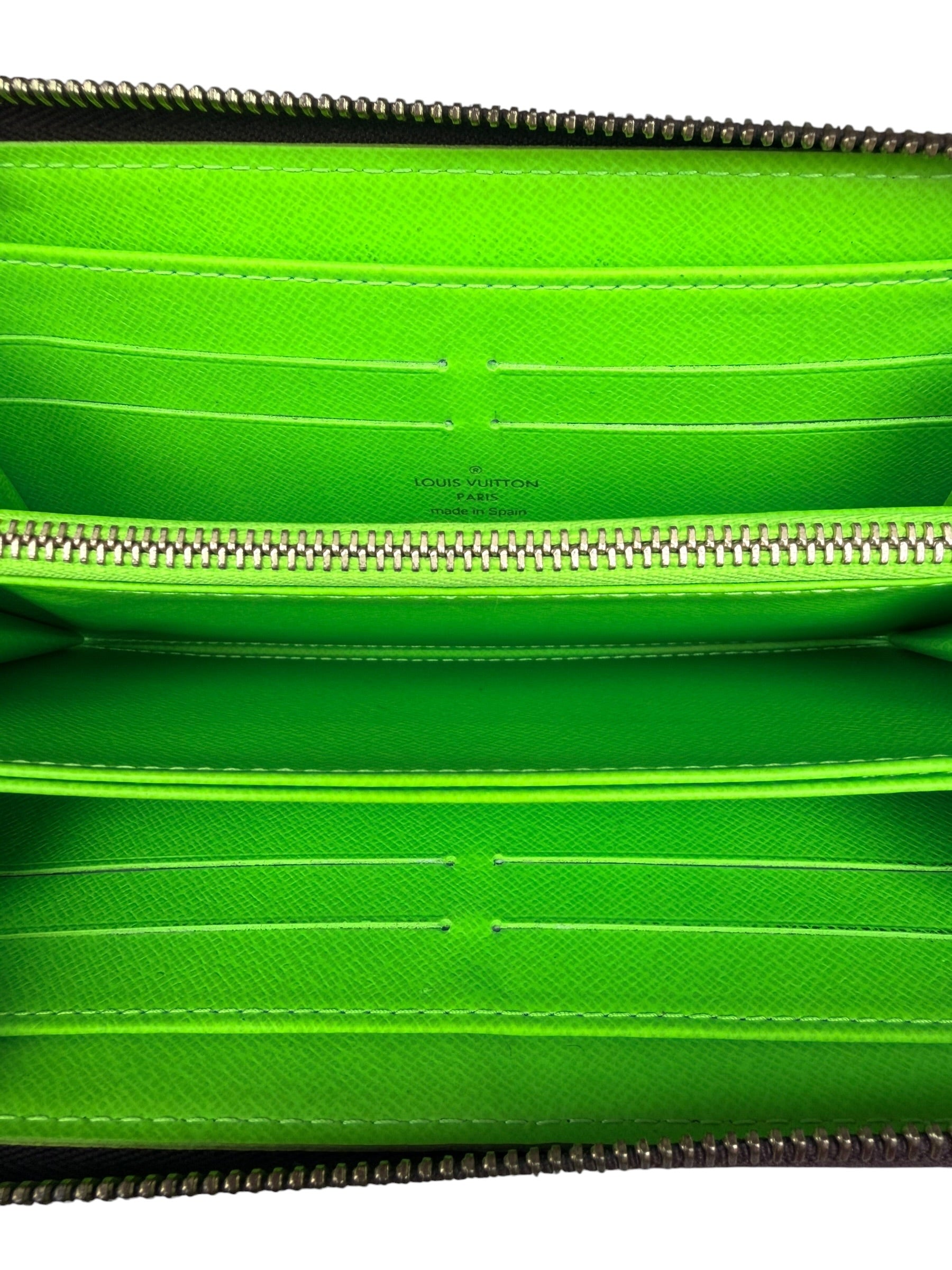Louis Vuitton Sprouse Graffiti Zippy Wallet in Neon Green