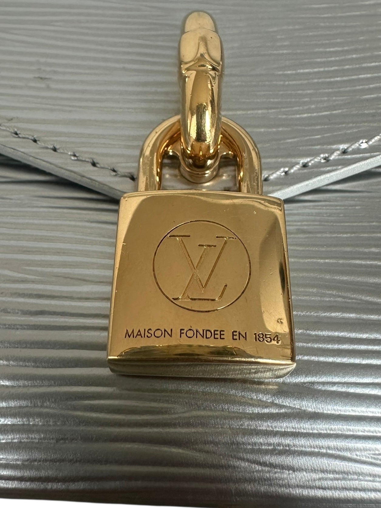 Louis Vuitton Padlock on Strap Epi Leather Chain Shoulder Bag - Silver, GWH
