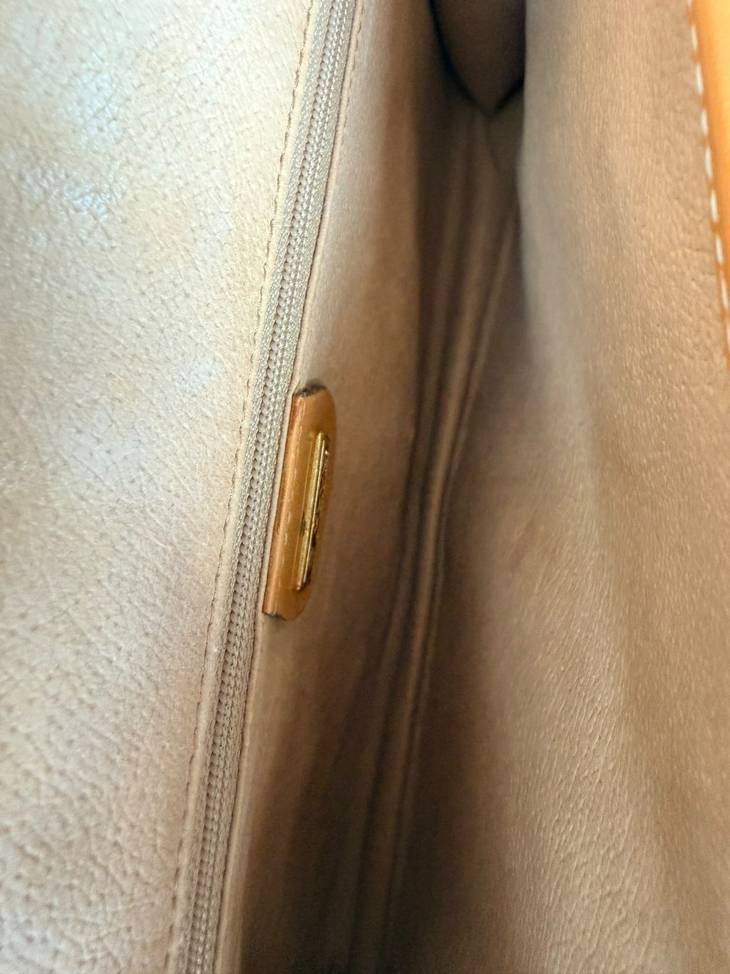 Vintage Gucci Late 70s GG Supreme Clutch with Attachable Strap