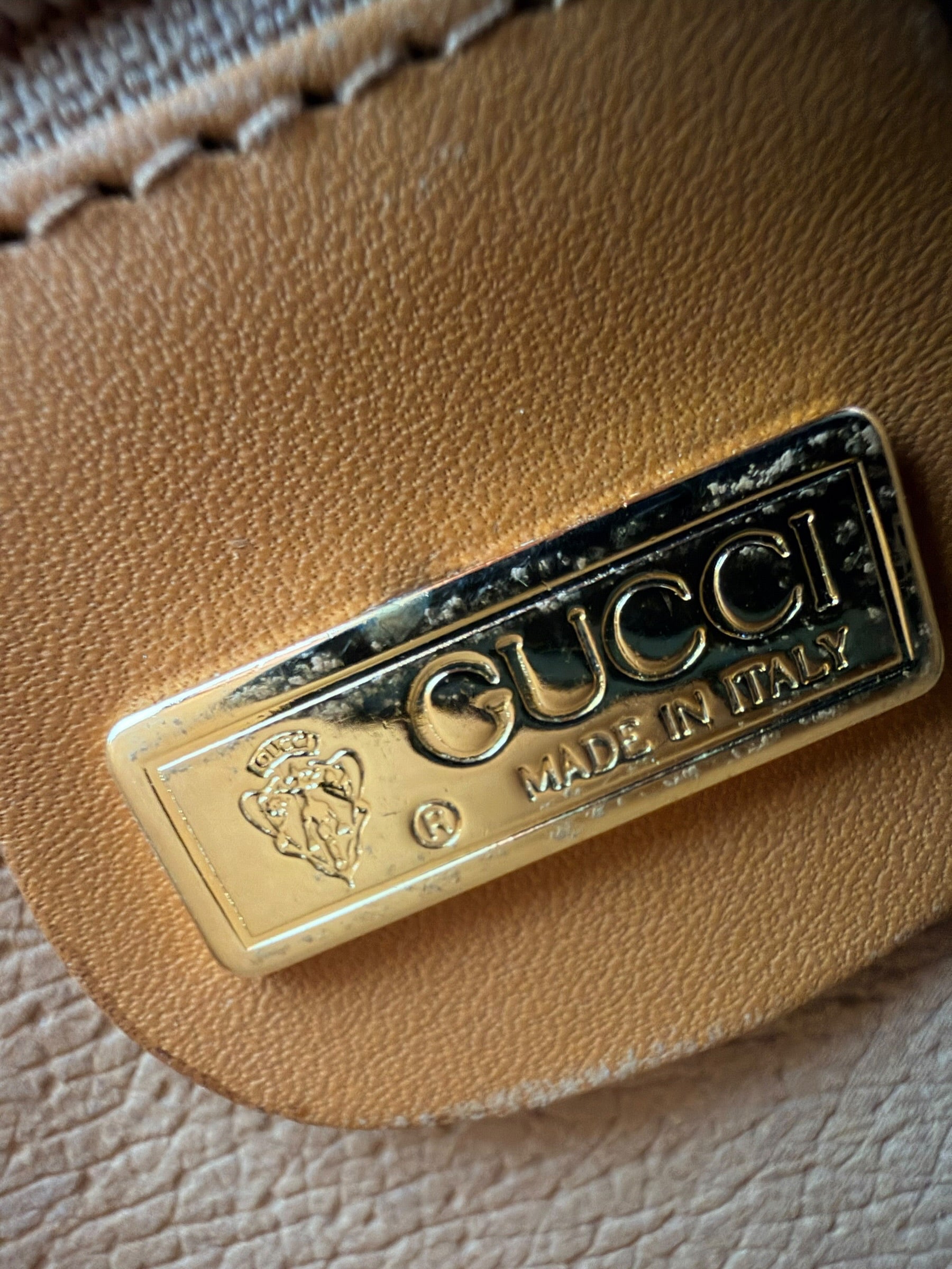 Vintage Gucci Late 70s GG Supreme Clutch with Attachable Strap