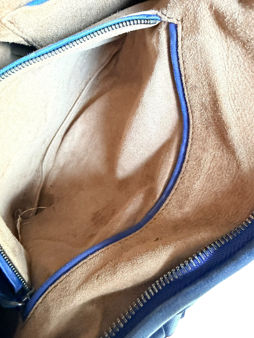 Bottega Veneta Classic Medium Intrecciato Leather Hobo - Cobalt Blue