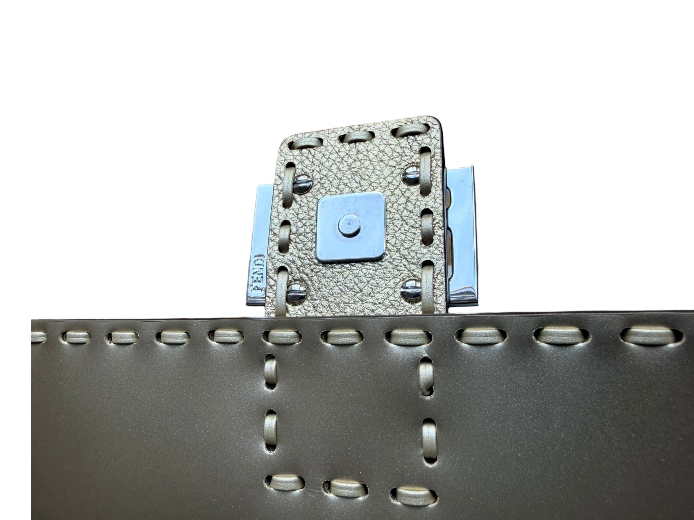 Fendi Baguette Selleria - Gold Leather