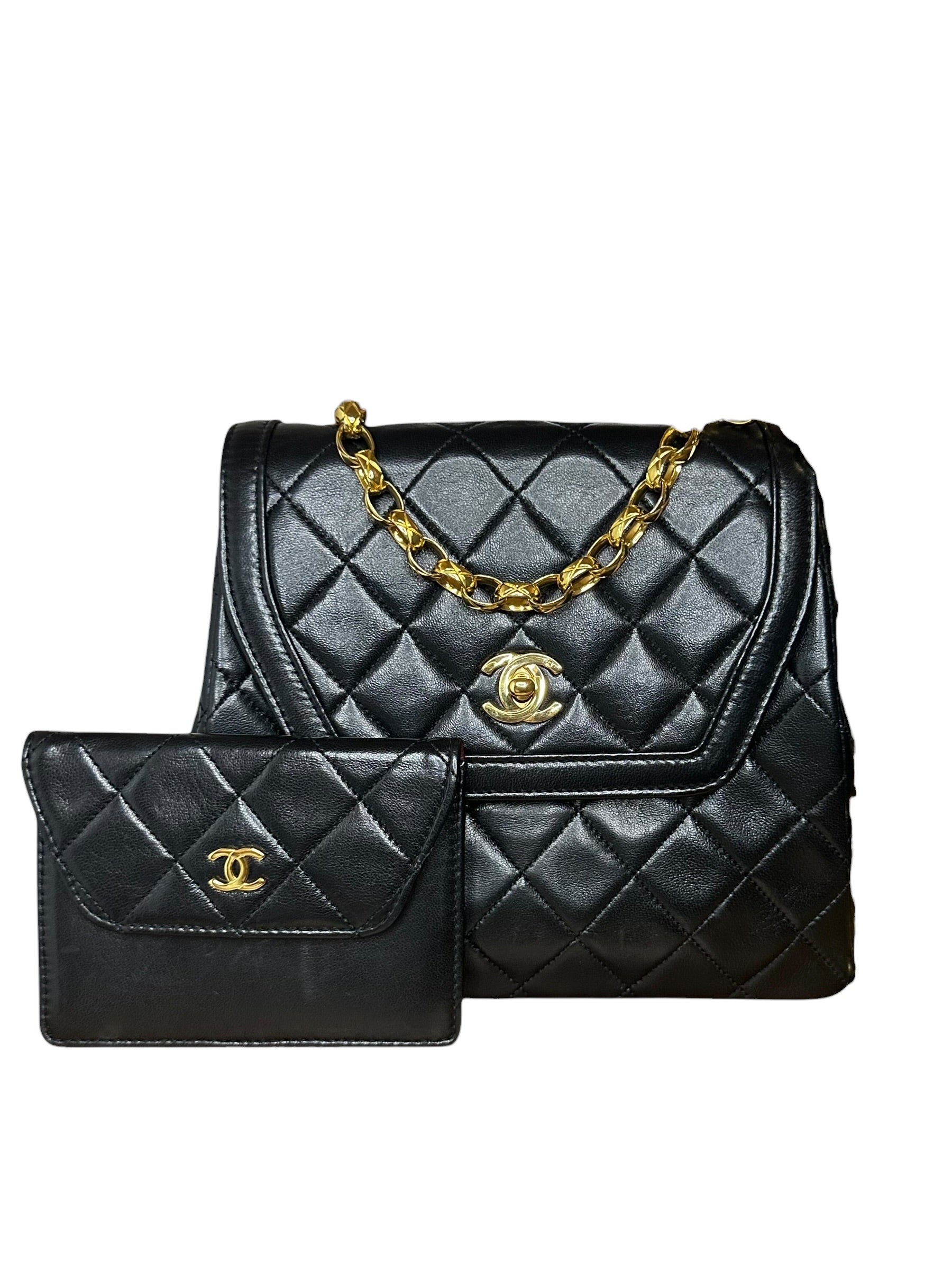 Chanel 1989-1991 Vintage Matelasse Bijou Chain - Black, GHW