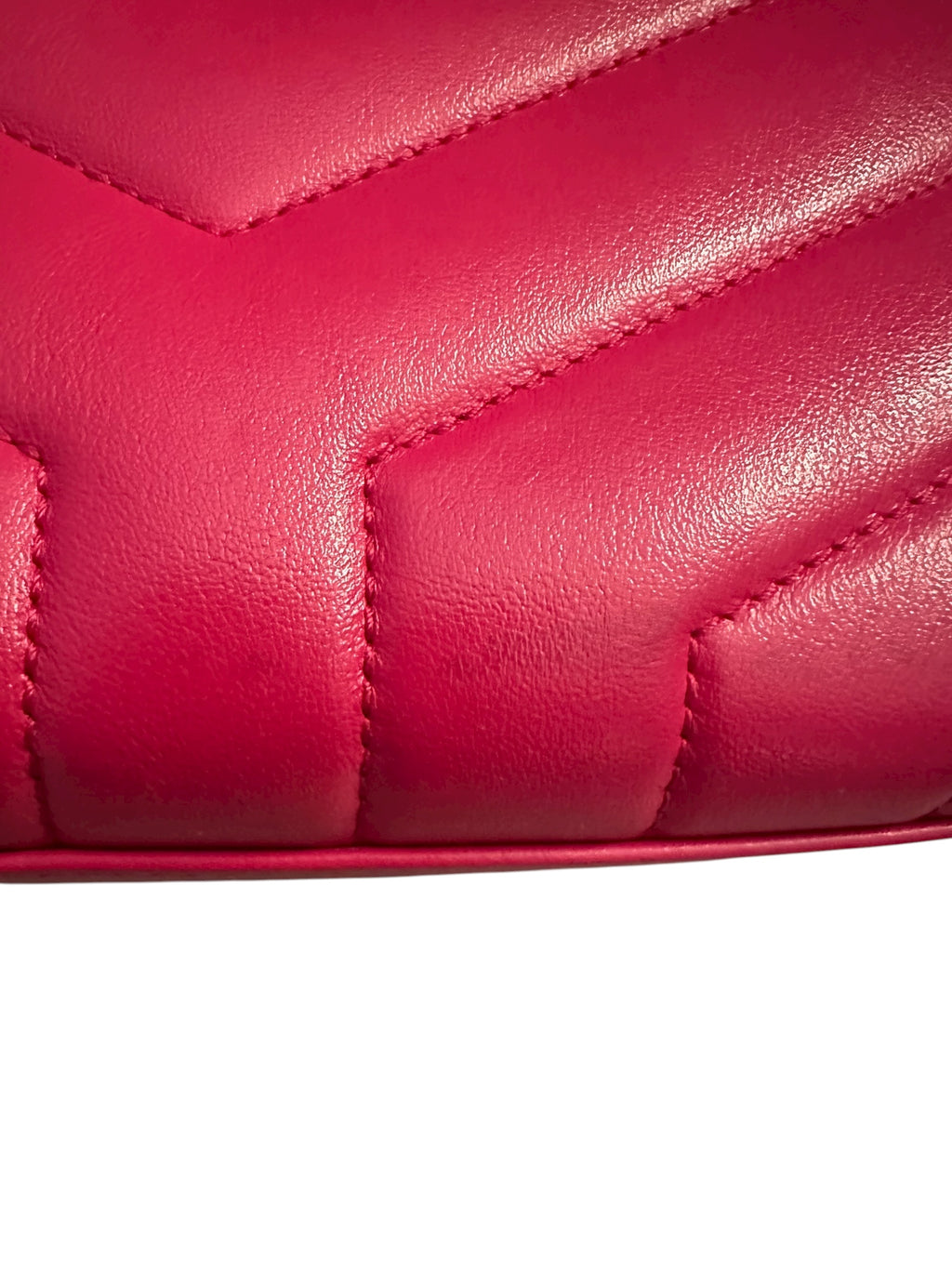 Saint Laurent Loulou Toy Crossbody Bag - Fuchsia