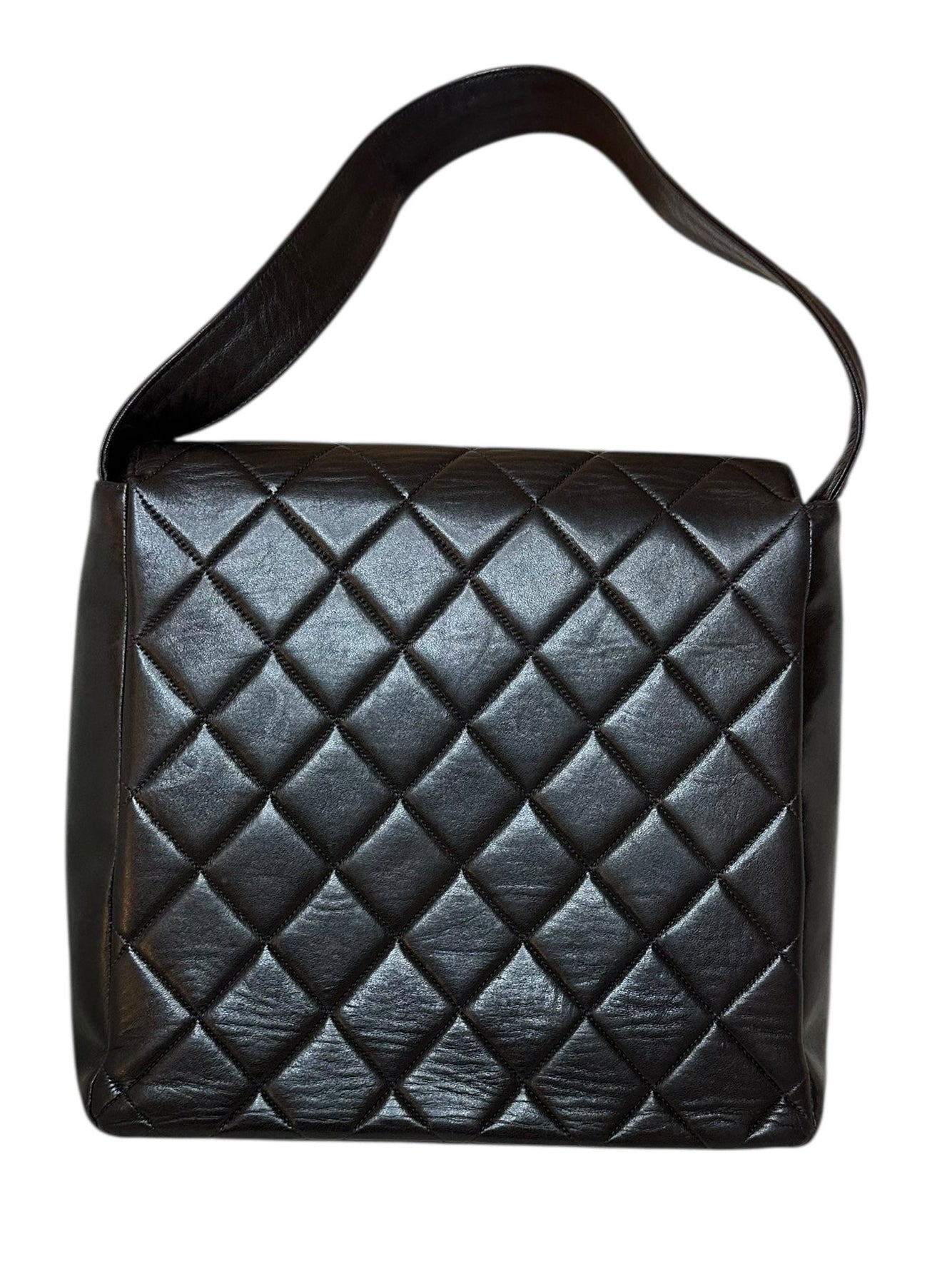 Chanel 1996-1997 Double Turnlock Shoulder Bag - Black Lambskin Leather, 24k Gold Plated Hardware