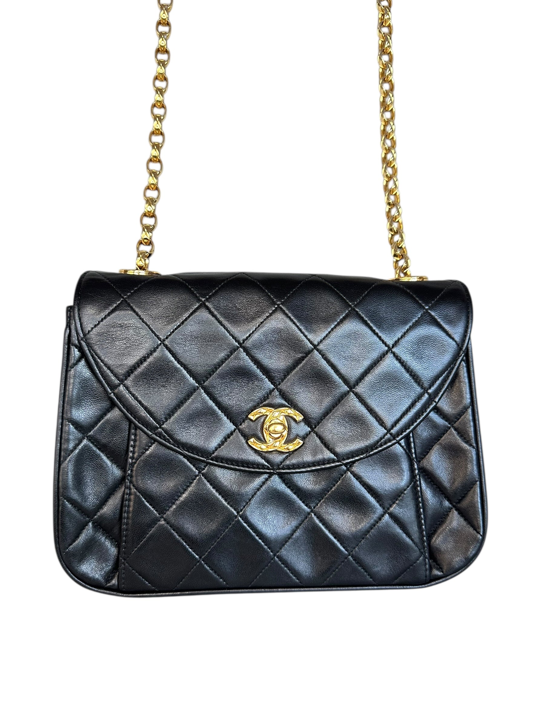 Chanel 1991-1994 Bijou Chain Pleated Matelasse Bag - Black Lambskin, 24k Gold Plated